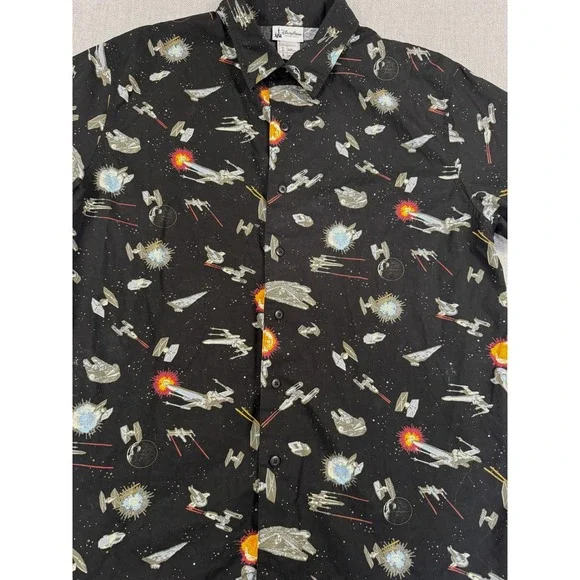 Star Wars Disney Parks Shirt Mens M Black AOP Millennium Falcon Hawaiian Button - Picture 5 of 8